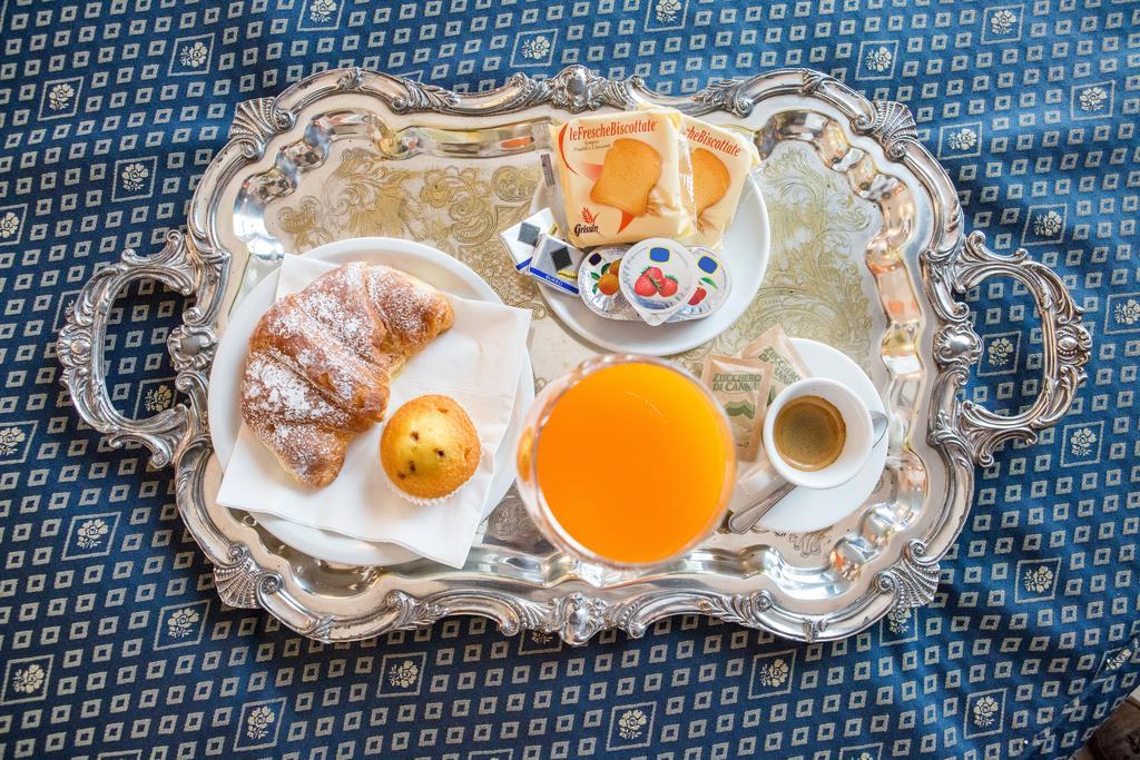 Hotel Leonardo Brescia Dış mekan fotoğraf