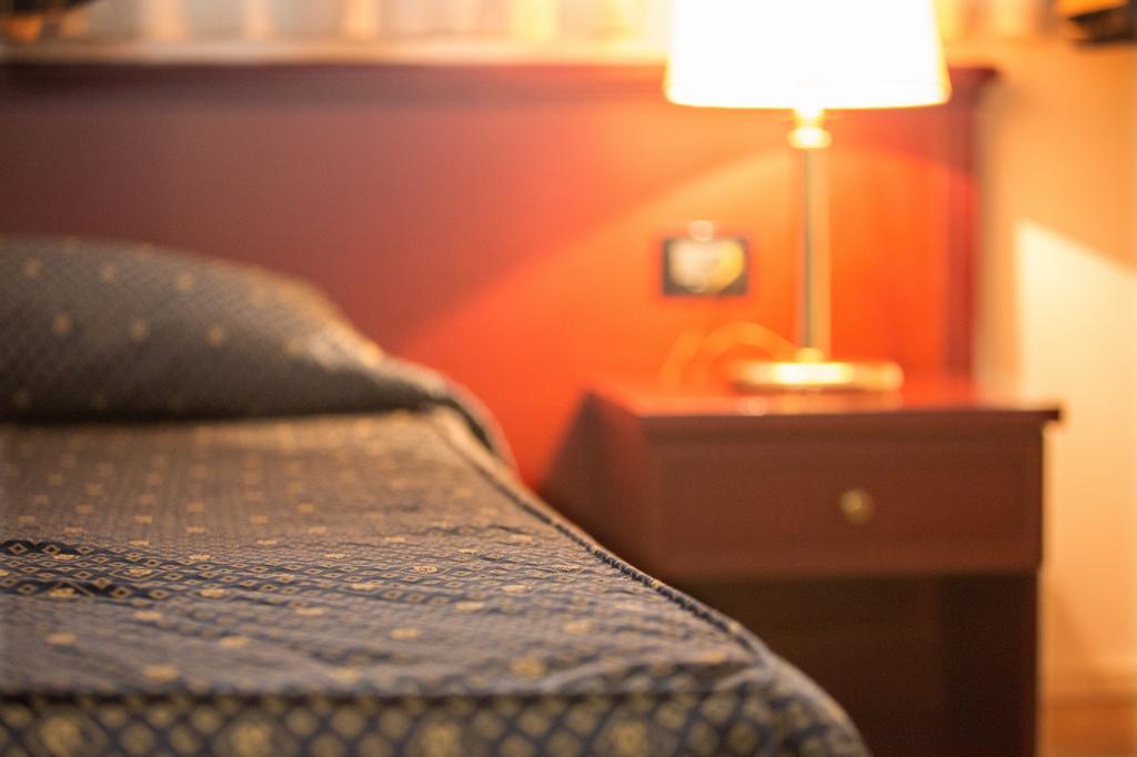 Hotel Leonardo Brescia Dış mekan fotoğraf